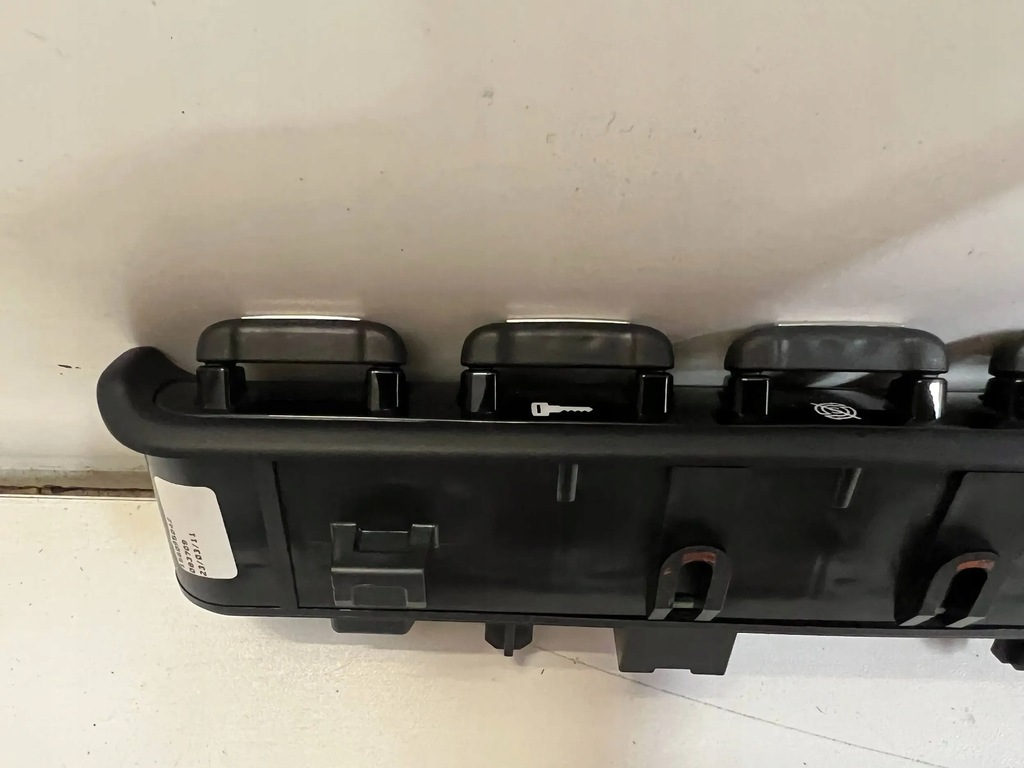 фото №7, Alfa romeo giulietta панель перемикачі замка світла запуск стоп