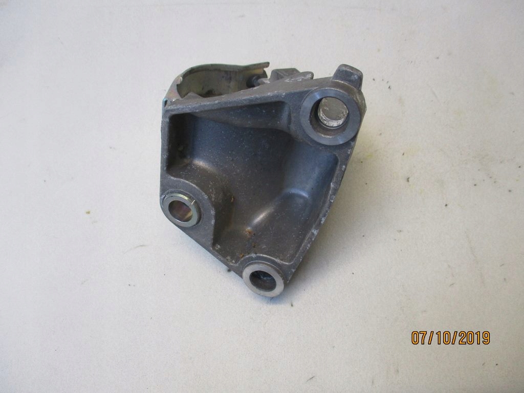 фото №3, Кронштейн опора полуось renault captur 1.2 tce