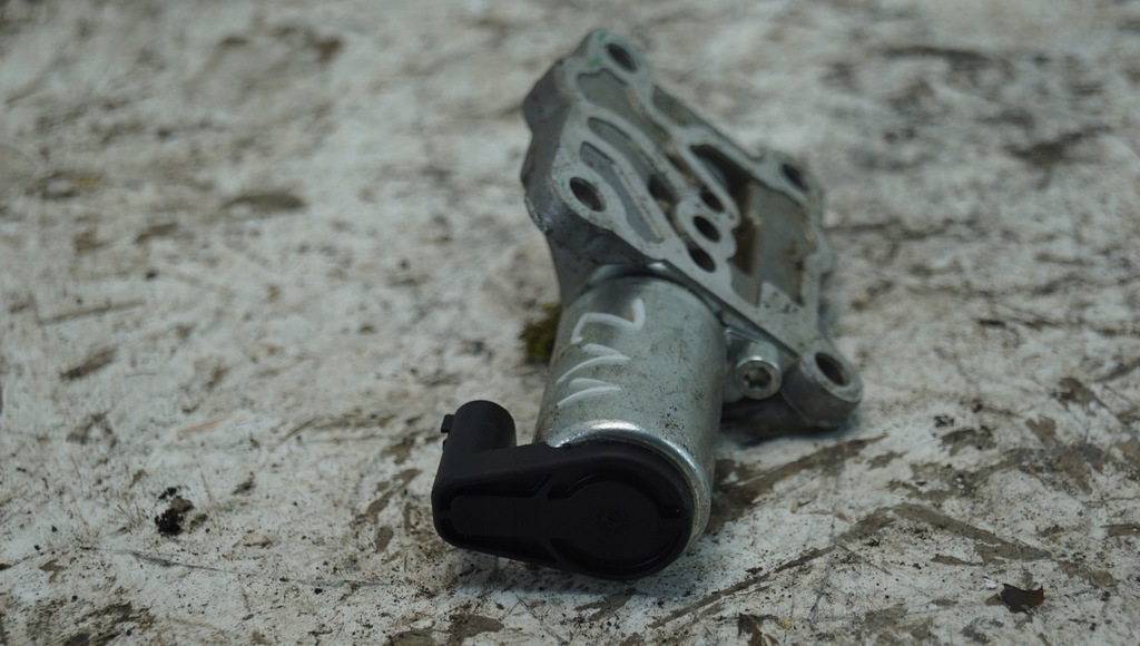 фото №5, Клапан переменных faz распределительного вала volvo 31355828aa