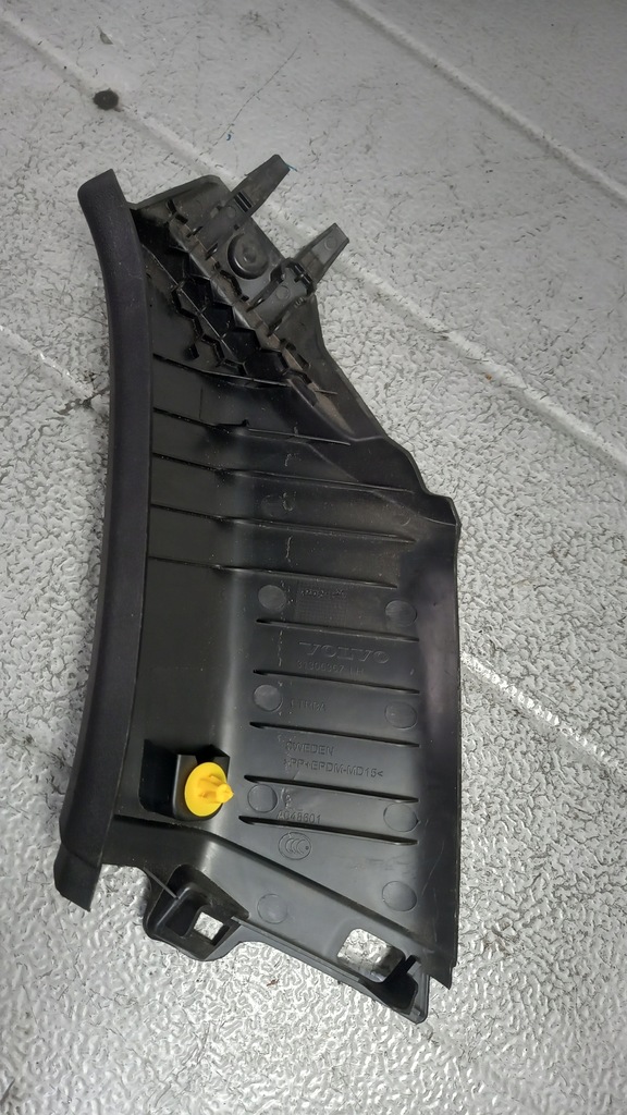 фото №4, Защита сиденье левый задняя volvo v40