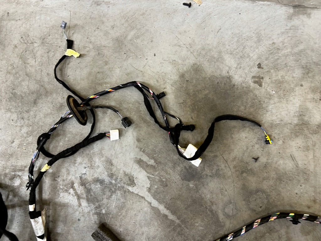 фото №7, Джгут салону стіни перегородки dacia sandero iii 1.0 tce lpg eco-g