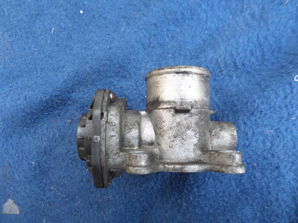 фото №5, Дроссельная заслонка toyot yaris 3 iii 1.4 d4d 1nd auris 2