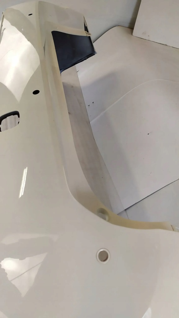 Бампер задняя toyota corolla xii e210 kombi Киев