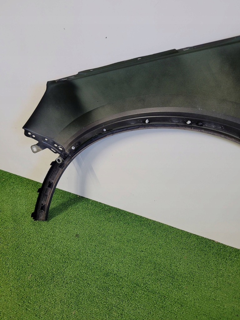 фото №11, Volvo xc40 xc-40 ex40 e-40 крыло правый перед передний молдинг 31457584