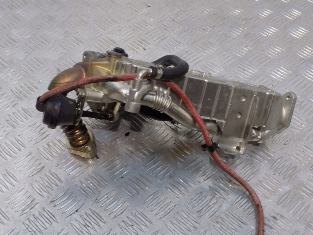 Bmw f15 f25 f30 радиатор клапан egr 8513132 в Украине