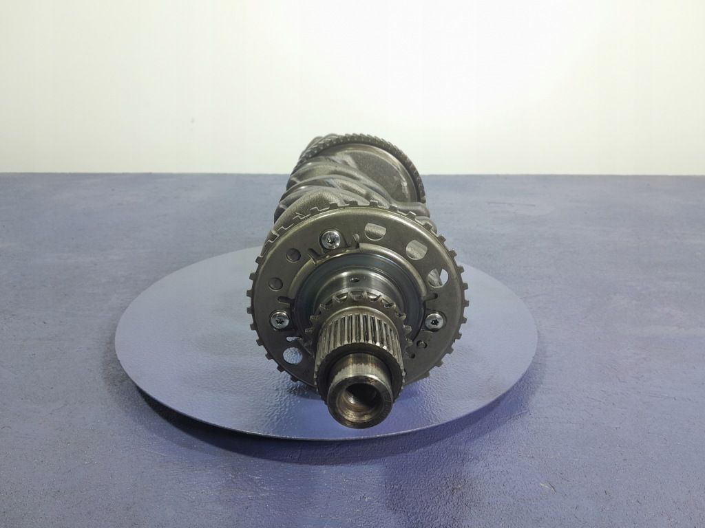 Lexus is 2 2.2 d-cat 2adfhv 177 km wał коленчатый Оригинал