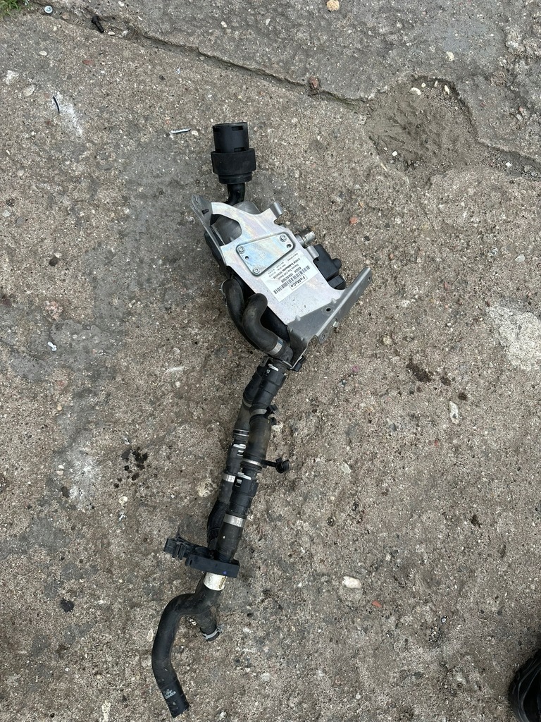 фото №1, Webasto обогреватель стояночный ford edge ii mk2 k2gh18k463db