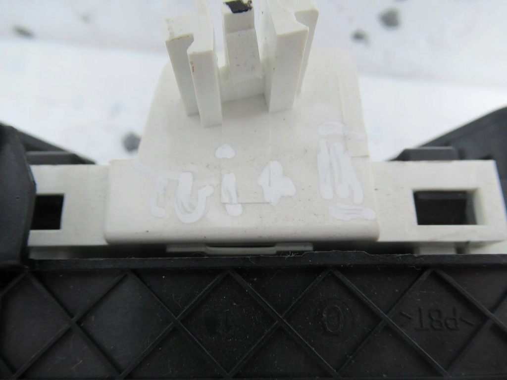 фото №5, Переключатели отопителя renault clio iii