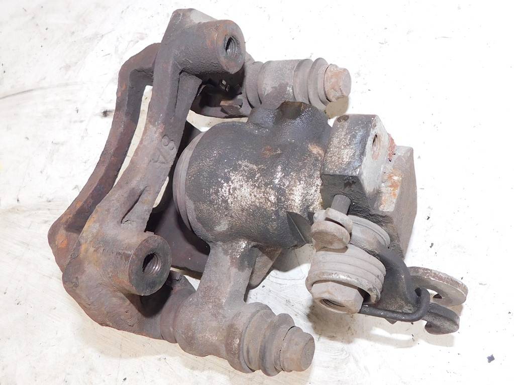 фото №6, Kia carens ii 1.8 2003r супорт гальмівний правий задня