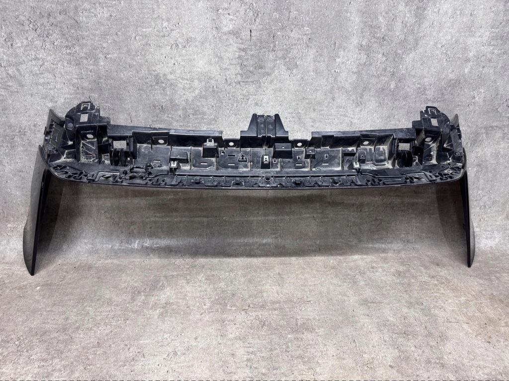 фото №1, Спойлер крышки bmw ix i20