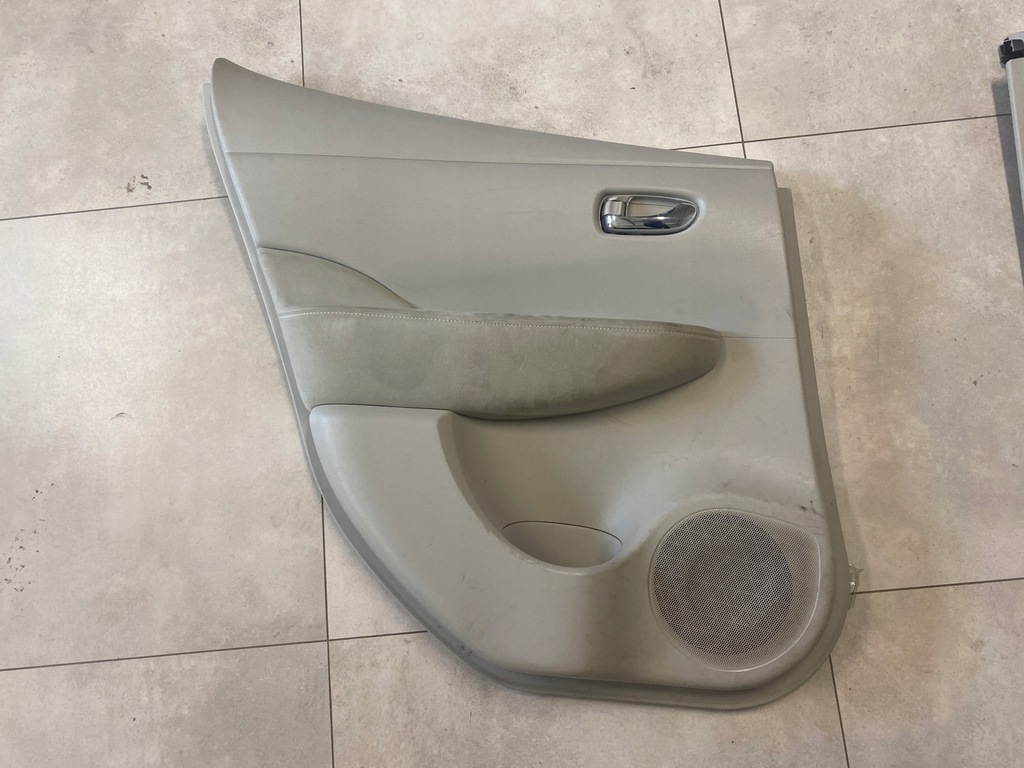 фото №9, Nissan leaf i обшивки обивка дверь комплект