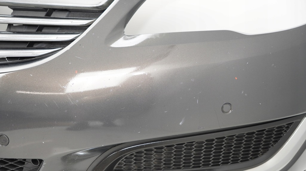 Бампер перед передній opel insignia a рестайлінг  12-17r pdc gwh Зі Шроту