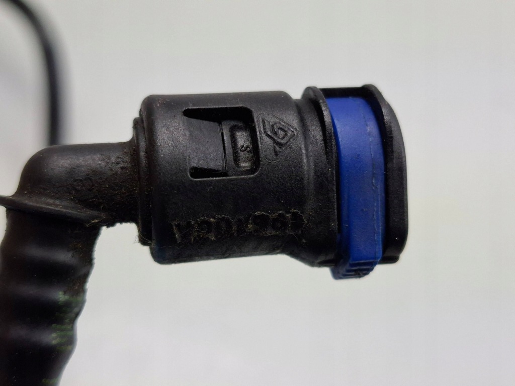 Шланг водяной турбонагнетателя bmw 5 f10 f11 7592650 Доставка