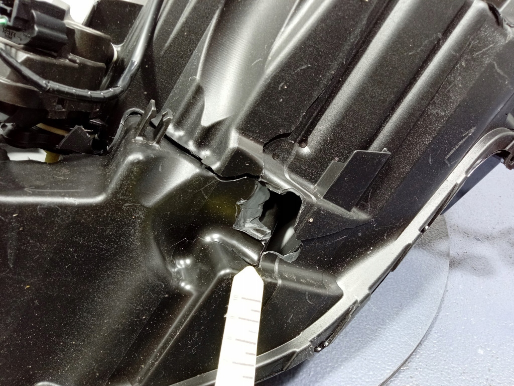 фото №9, Nissan x-trail t33 фара правый лампа передняя eu led