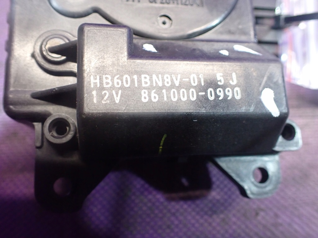 фото №4, Mazda 5 i cr 05- моторчик отопителя 861000-0990