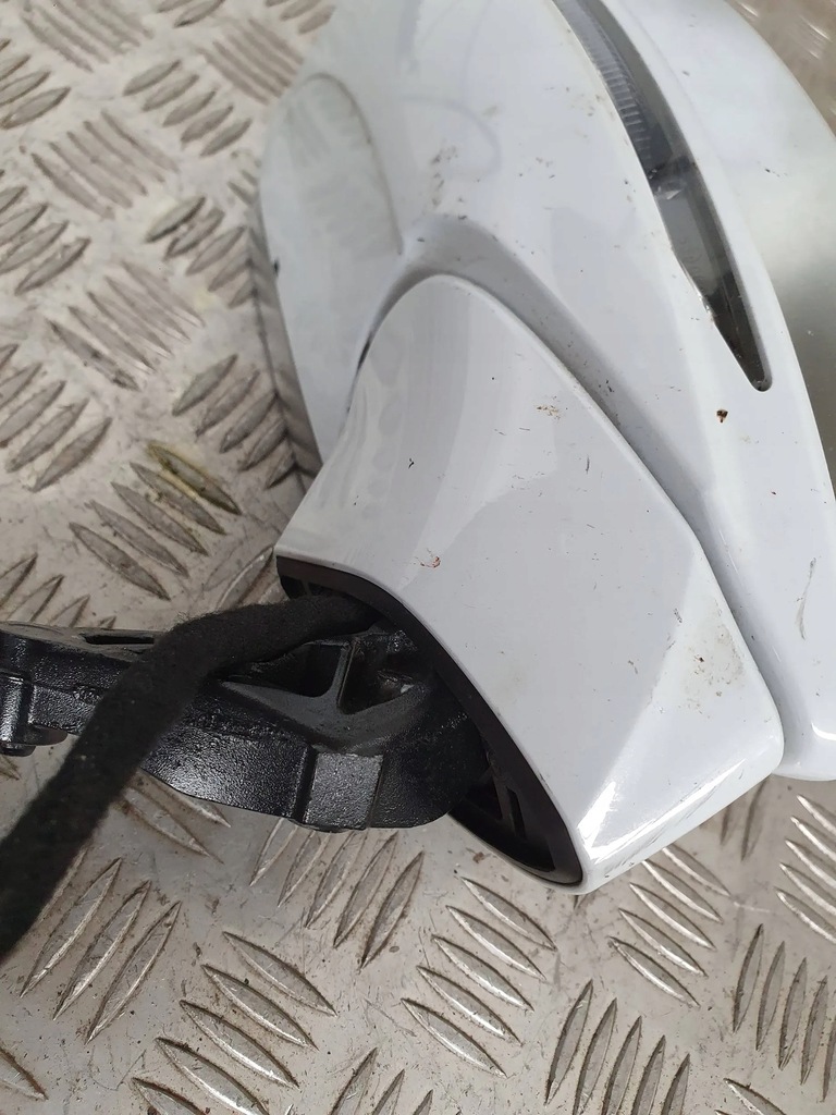 фото №9, Audi a8 s8 d5 зеркало правое передние перед 15 pin