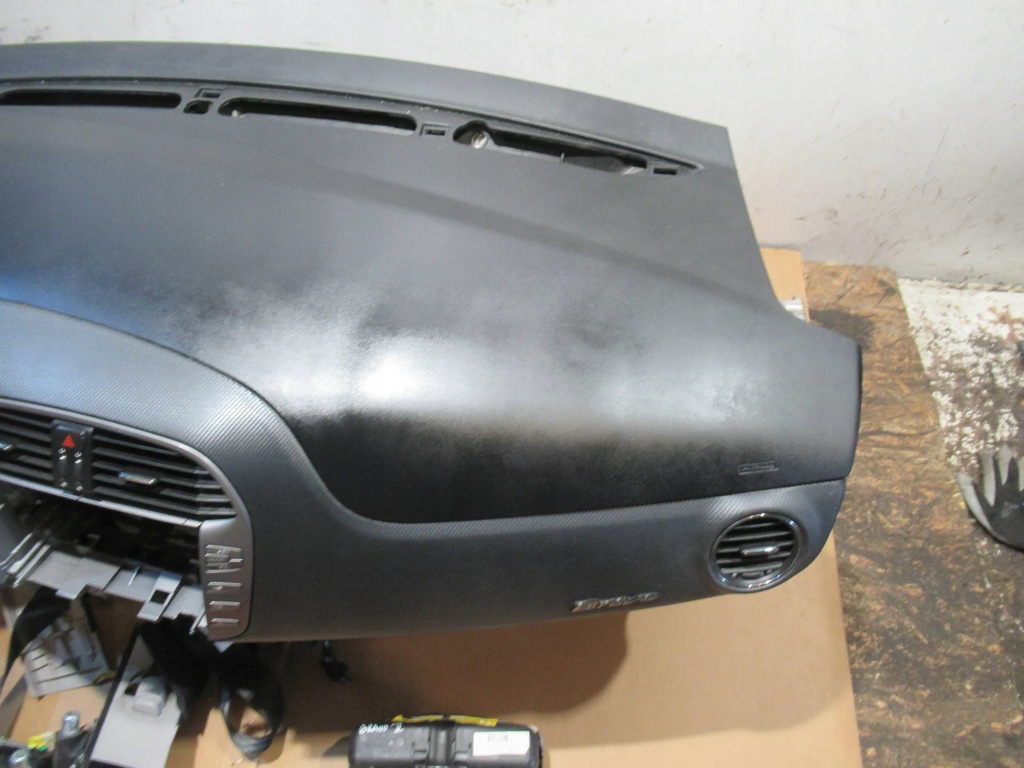 фото №8, Панель приладів консоль комплект fiat bravo ii 07-