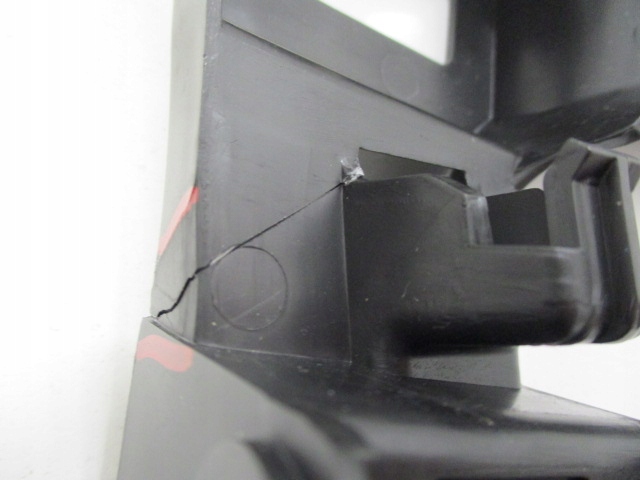 фото №9, C3 picasso направляющая кронштейн крыла левый новый