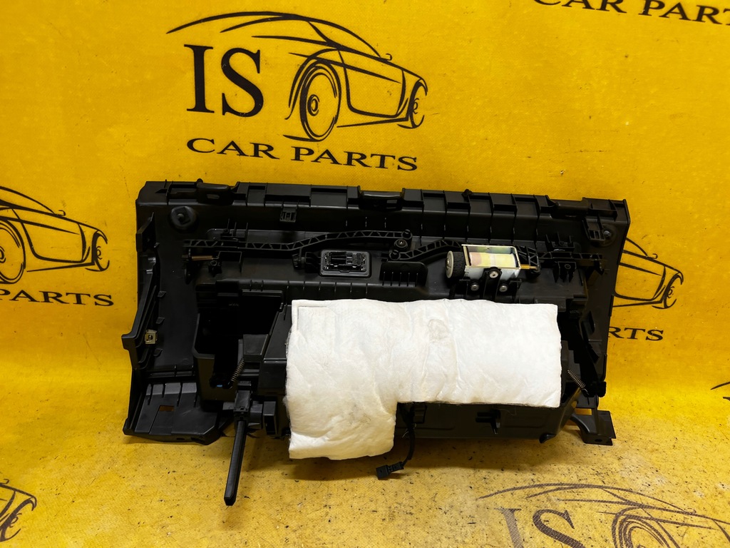 фото №4, Полиця бардачок пасажира tesla model 3 przedlift