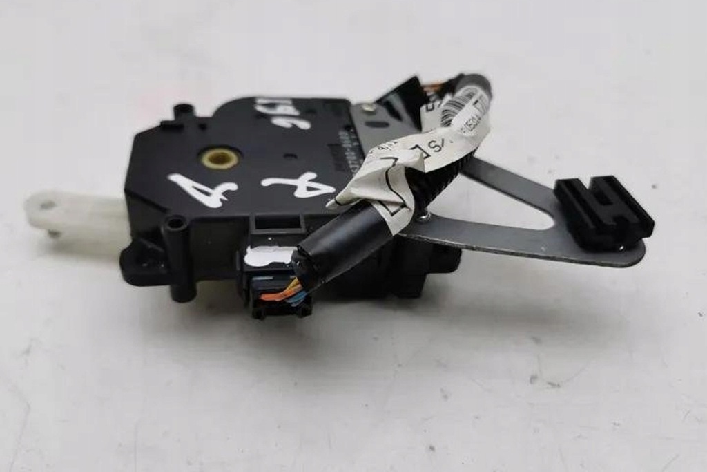 фото №7, Клапани керуючий обігрівачі toyota corolla verso _e12_ 0637008680 2.2l