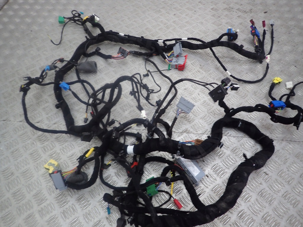 фото №2, Maserati ghibli trofeo электропроводка жгут консоли