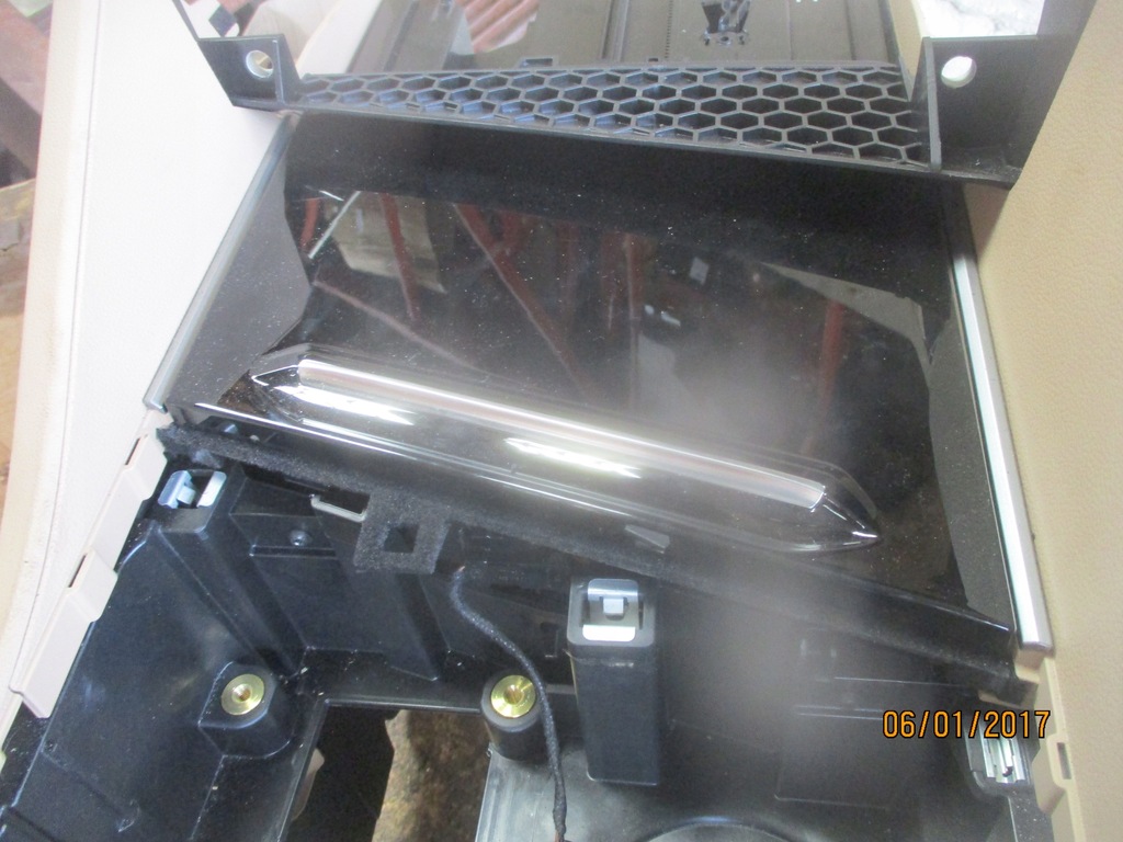 фото №8, Тунель середній vw touareg iii шкіра