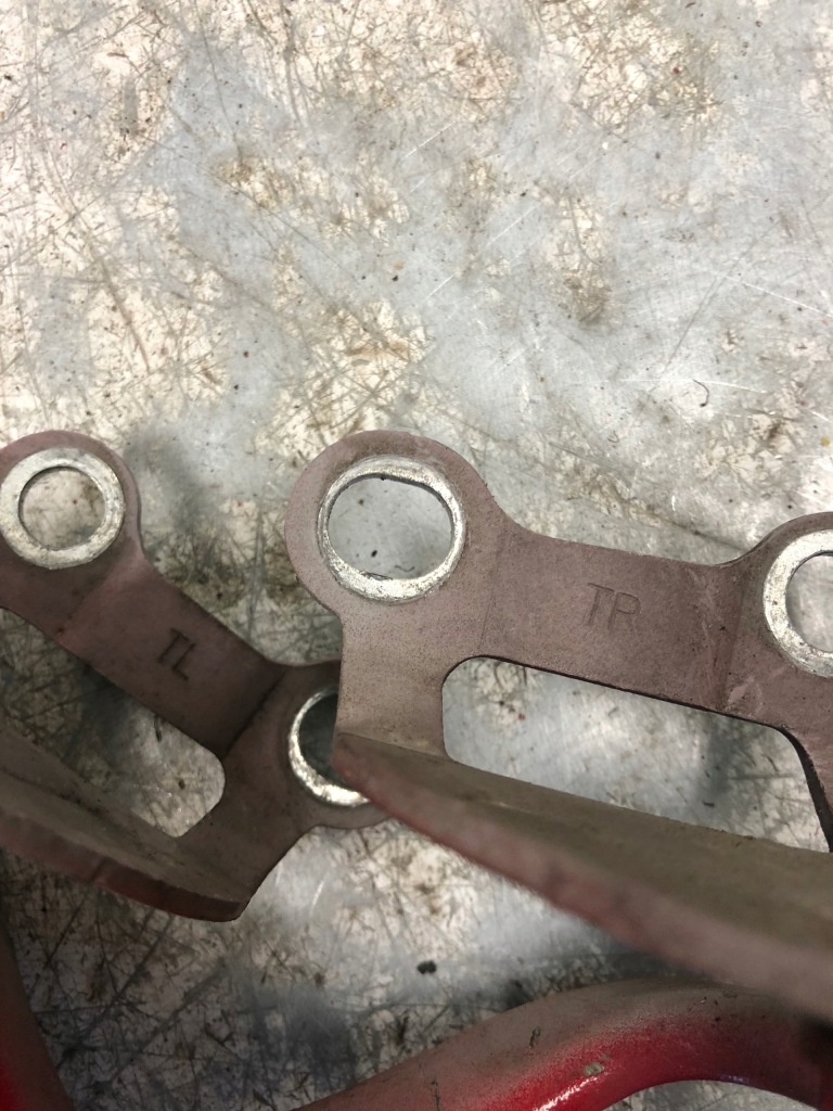 фото №4, Петля петли капот toyota aygo i