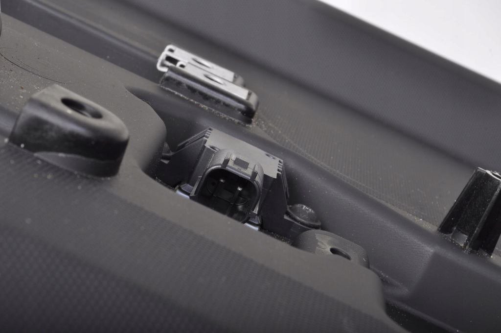 фото №4, Land rover defender l663 обшивка дверь левый перед