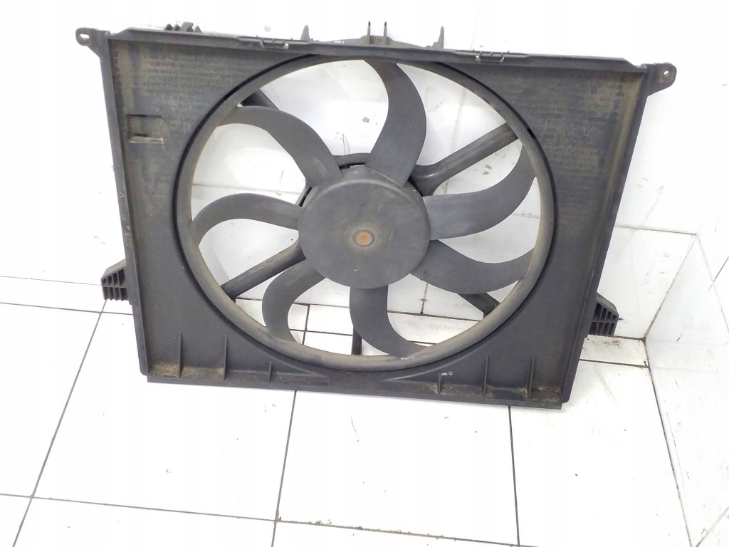 Купити 2007 mercedes-benz r w251 вентилятор радіатора 2326504301