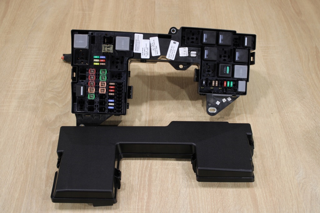 фото №1, Коробка запобіжників jaguar xf x250 2.7d