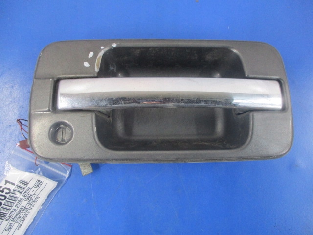 фото №1, Opel monterey i ручка перед права хром