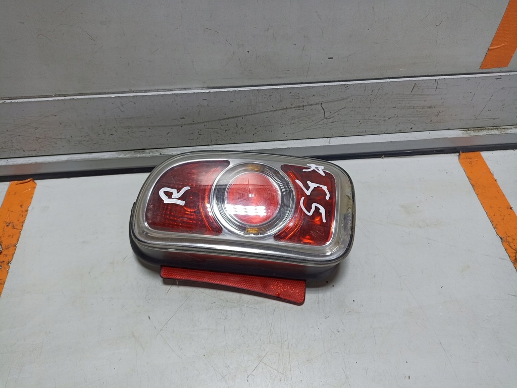 фото №1, Mini clubman r55 лампа правая задняя 7275122