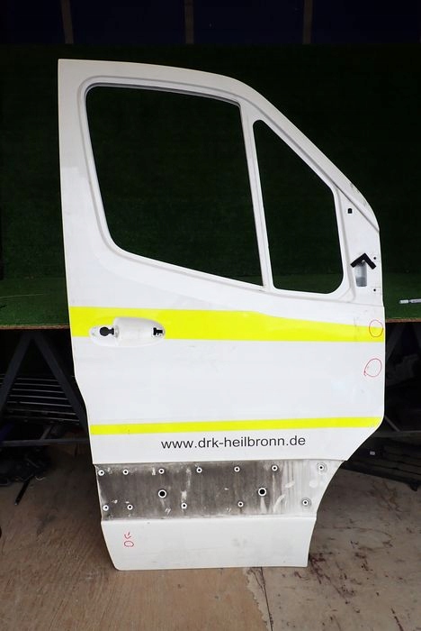 Купить Mercedes sprinter 907 w907 910 w910 18- дверь правое передние перед