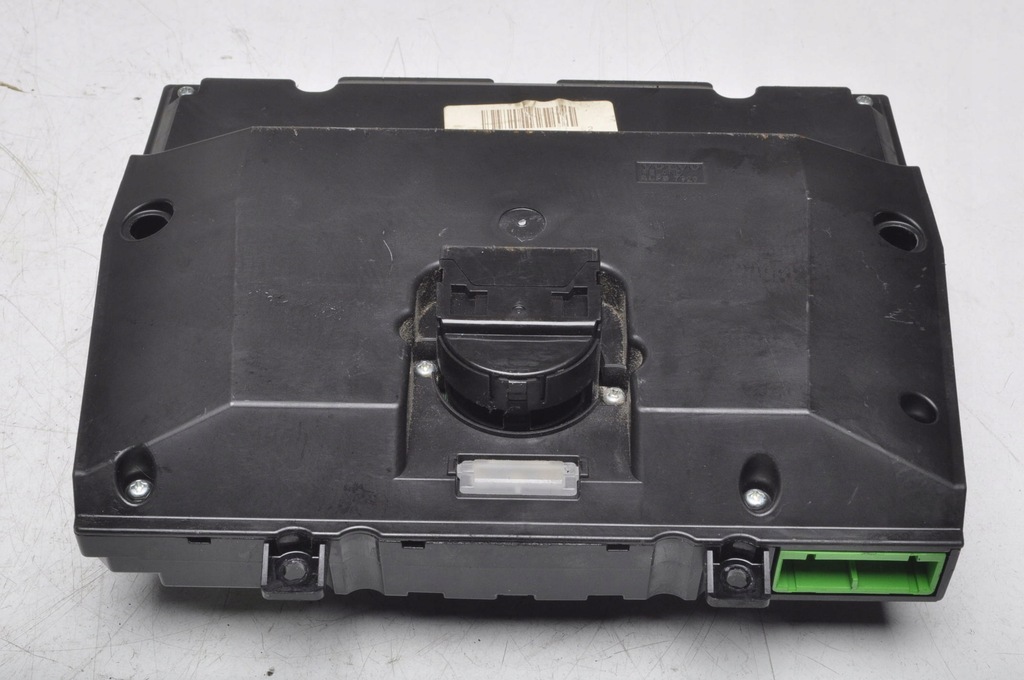 фото №7, Volvo s60 ii v60 панель перемикач кондиціонера 30795265