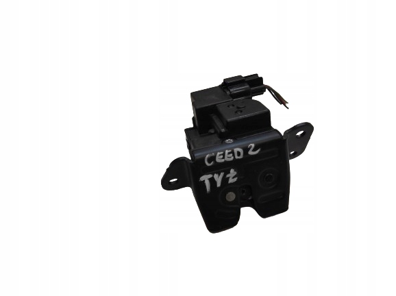 фото №1, Kia ceed 1 i lift 09- hb замок кришки задня