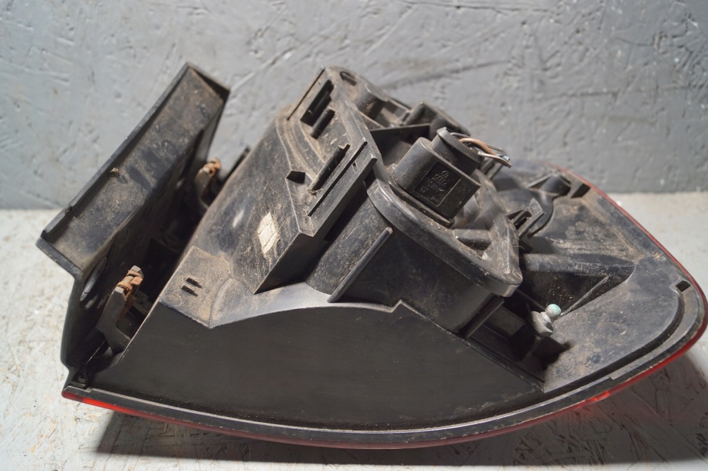 фото №12, Лампа левый задняя vw touareg 7l lift