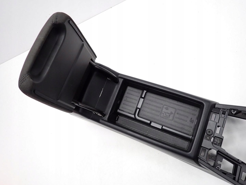 фото №8, Тунель підлокітник зарядний пристрій роз'єм usb europa оригінал audi a4 b9 8w 20r