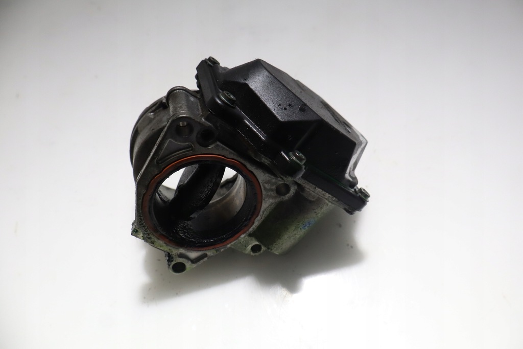 фото №1, Дросельна заслінка audi a3 8p 1.9tdi