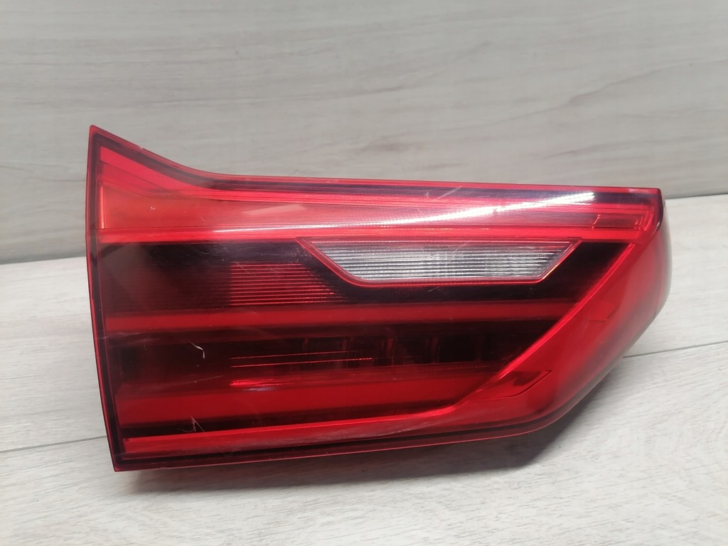 фото №1, Bmw g31 лампа крышки левый задняя - 631341l