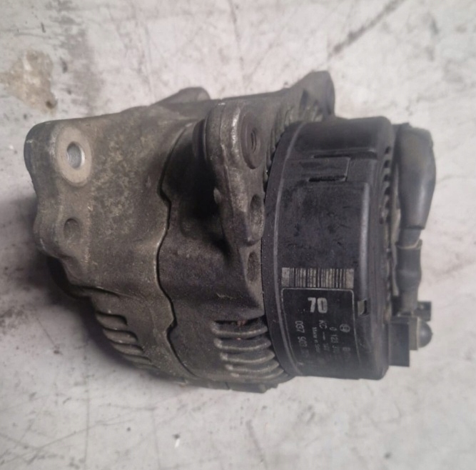 Купить Генератор vw audi 037903025b