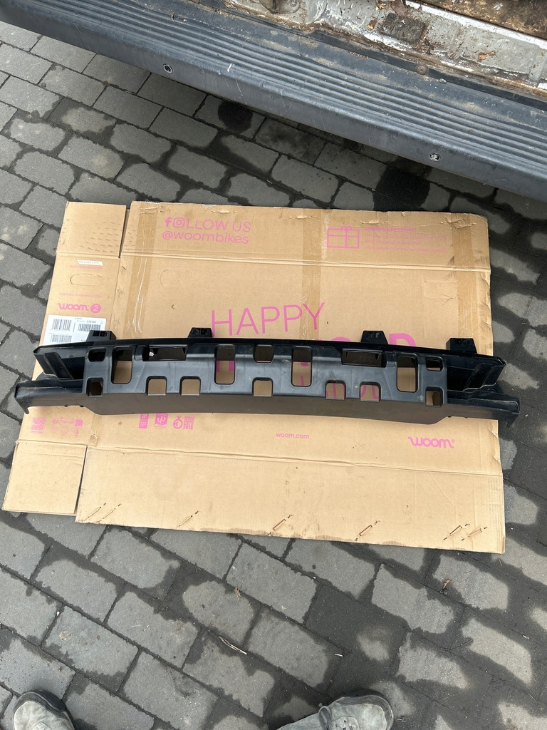 фото №1, Балка бампера задняя 850905741r dacia sandero iii renault clio v