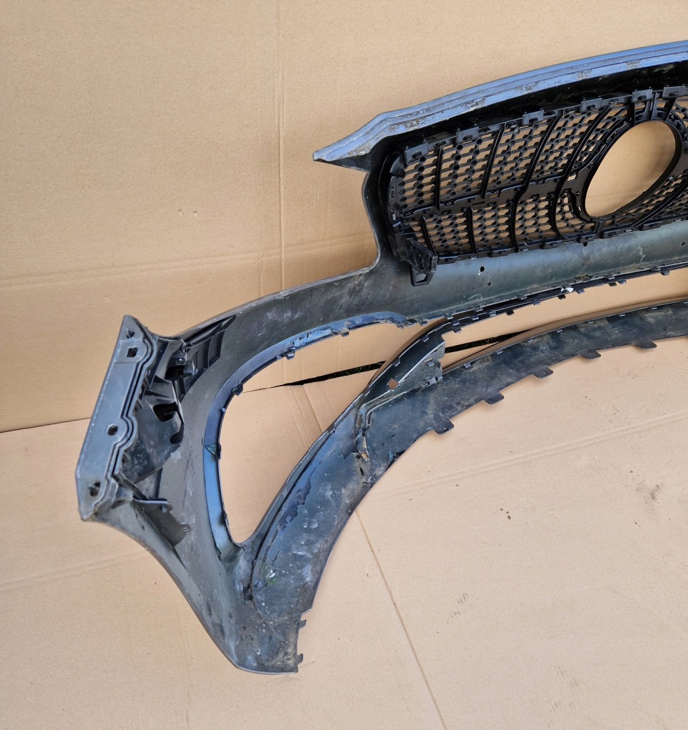 Mercedes a176 рестайлинг  15- a45 amg бампер перед Недорого