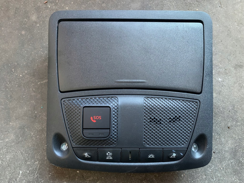 фото №1, Mercedes w470 x-klasa лампа потолочный комплектная