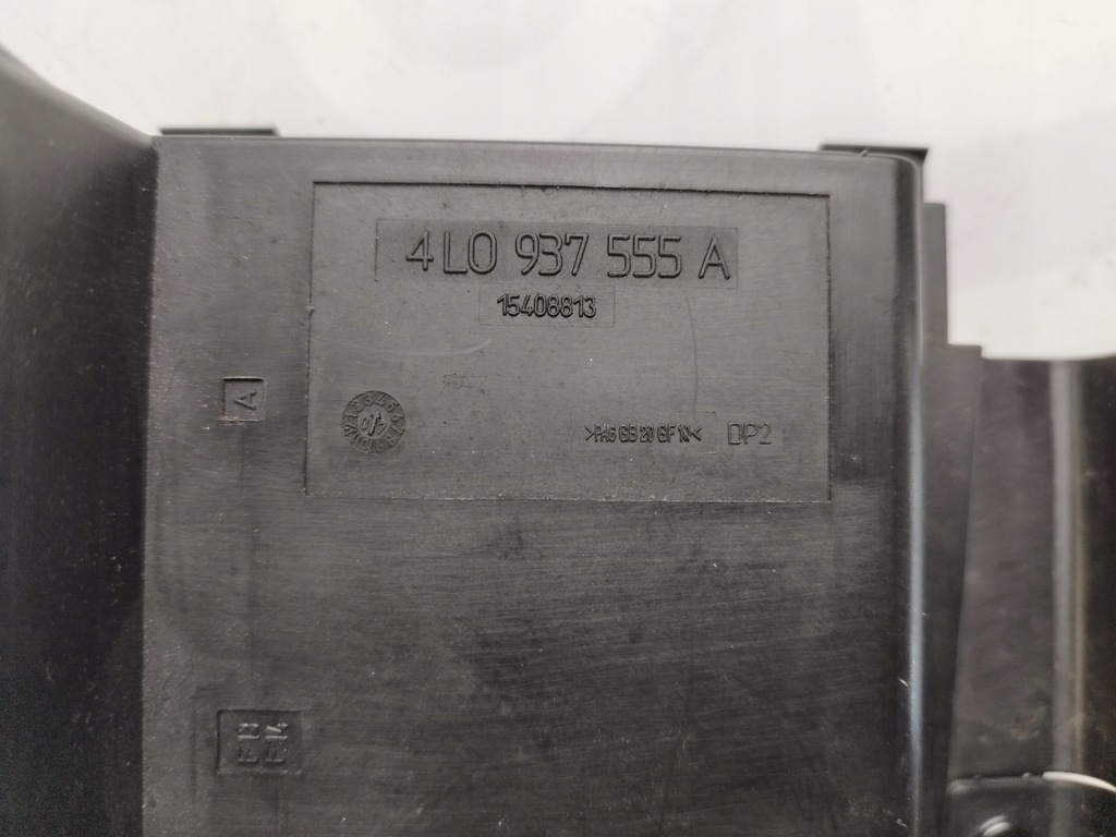 фото №8, Audi q7 4l 07r кришка запобіжників 4l0937555a