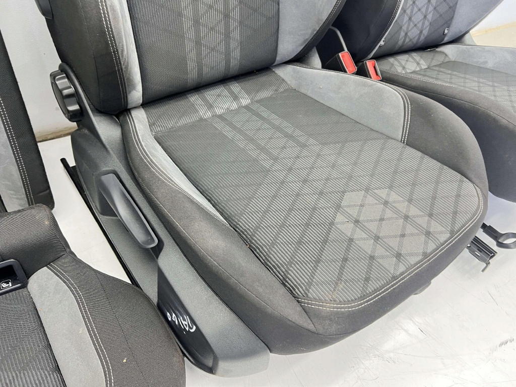 фото №5, Vw taigo r-line сиденья комплект заднее сиденье обшивки