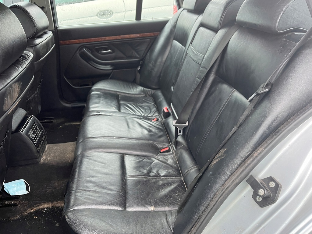 фото №7, Сиденья заднее сиденье обивка обшивки кожа bmw 5 e39 kombi
