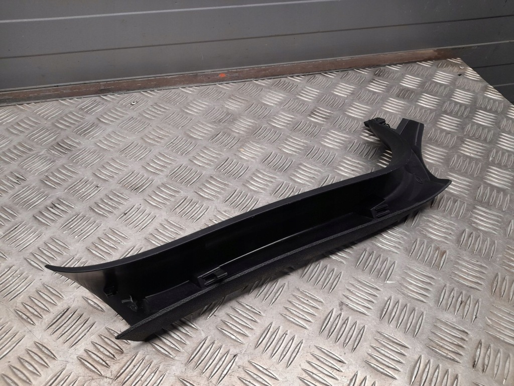 фото №5, Audi q7 4l 4l0867608 задня сторона права захист верхній стійка / d