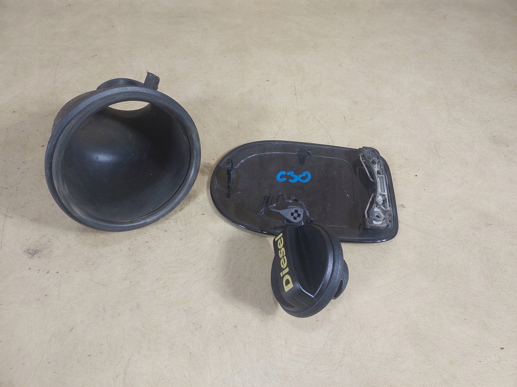 фото №4, Volvo c30 крышка заливной lak.452-46