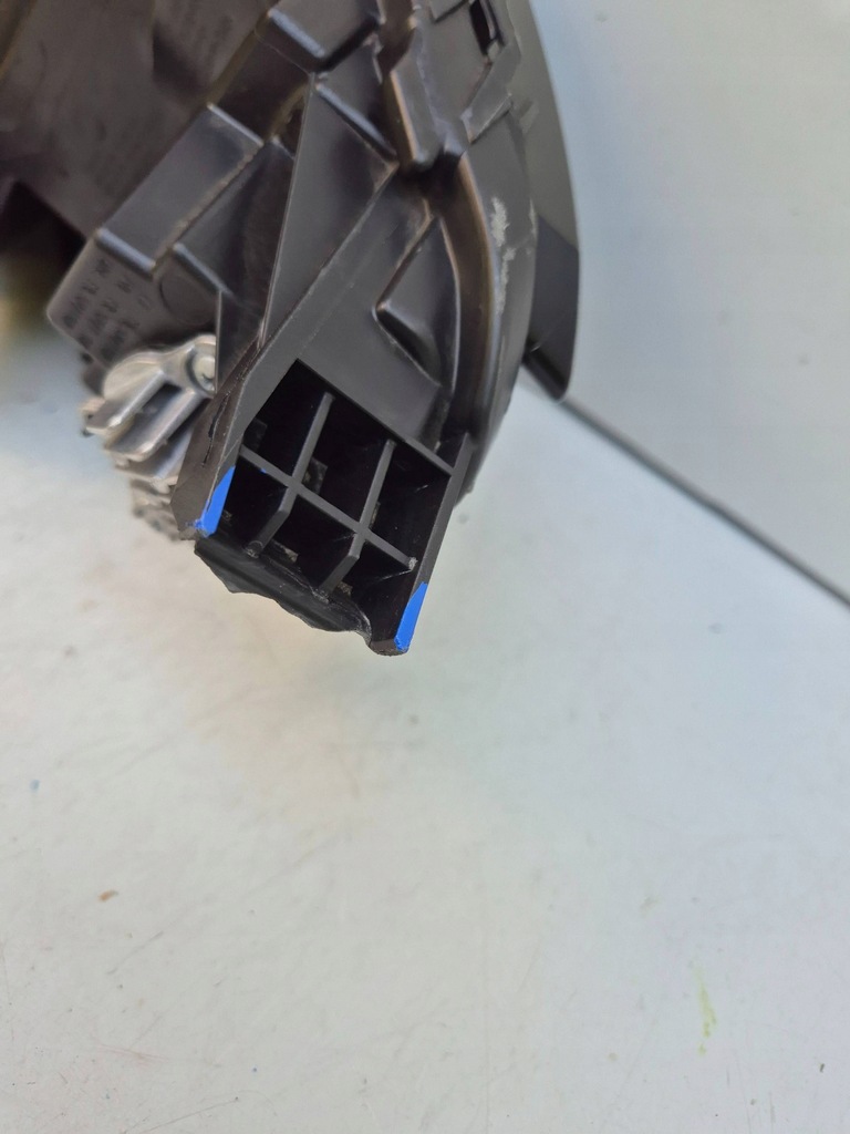 фото №8, Описание !! ford transit courier iii mk3 2024 лампа передняя правая europa