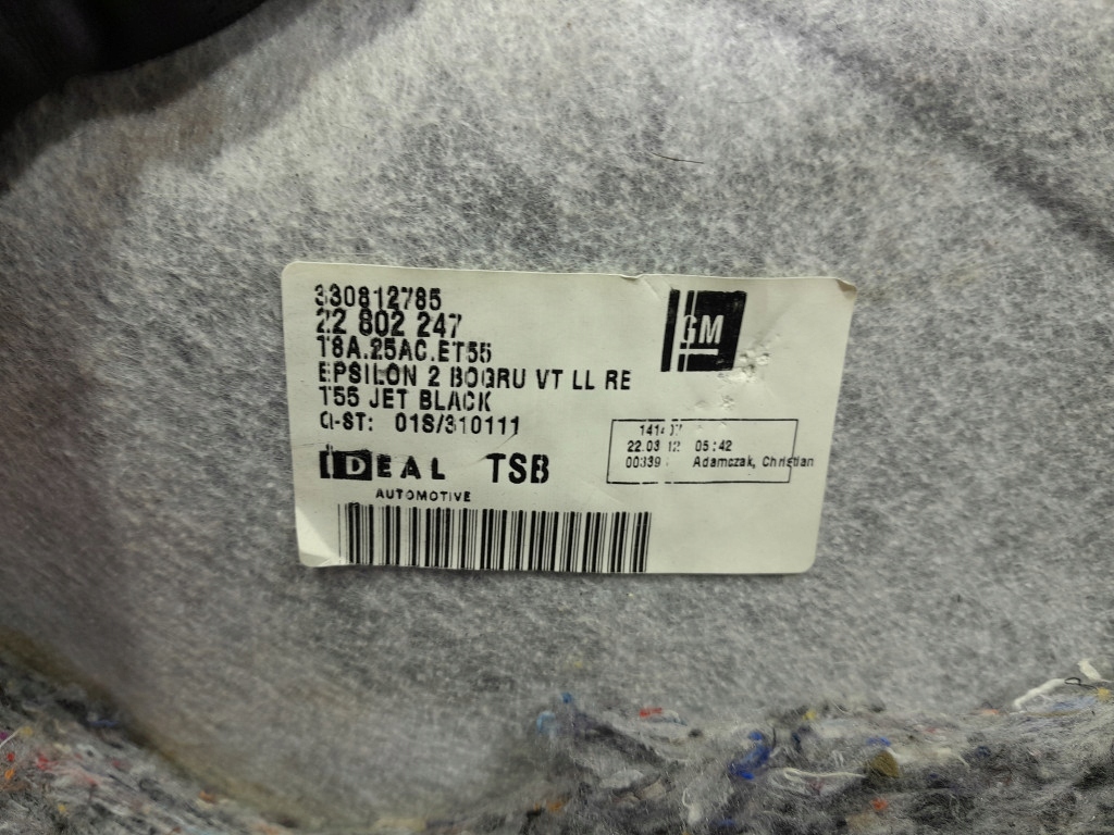 фото №10, Opel insignia a обшивка коврик пол комплектная